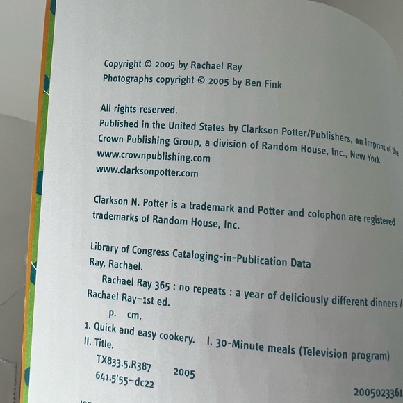 Rachael Ray 365: No Repeats 30 - Minute Meal Cookbook - Picture 6 of 9